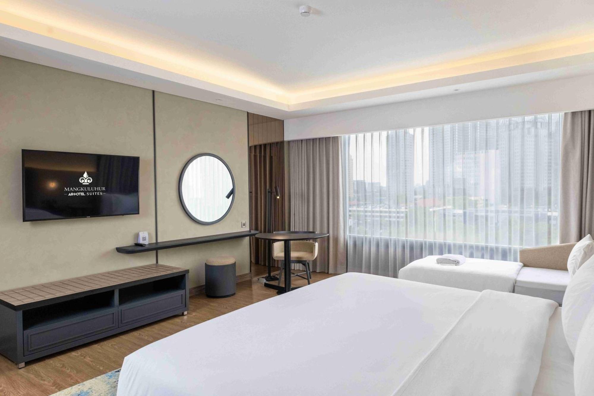 Mangkuluhur Artotel Suites Jakarta Buitenkant foto